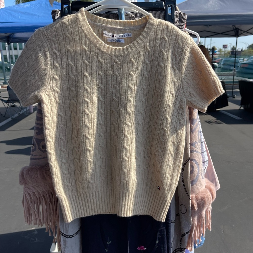 Tommy Hilfiger Cream Crew Neck Sweater with Cable Knit - Picture 1 of 3